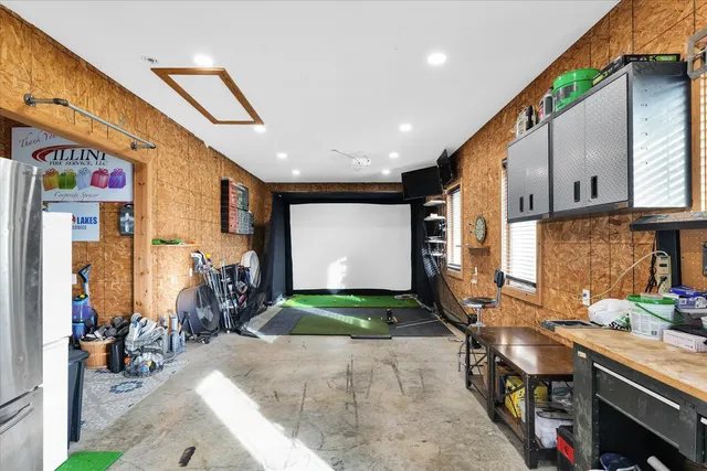 $442,195 | 725 North Maple Street, Paxton, IL 60957