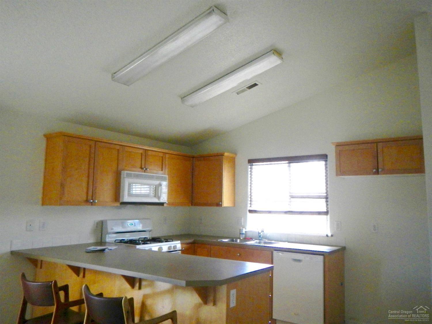 61088 Larkspur Loop Bend, OR 97702 - Photo 11 of 22 Additional Photo