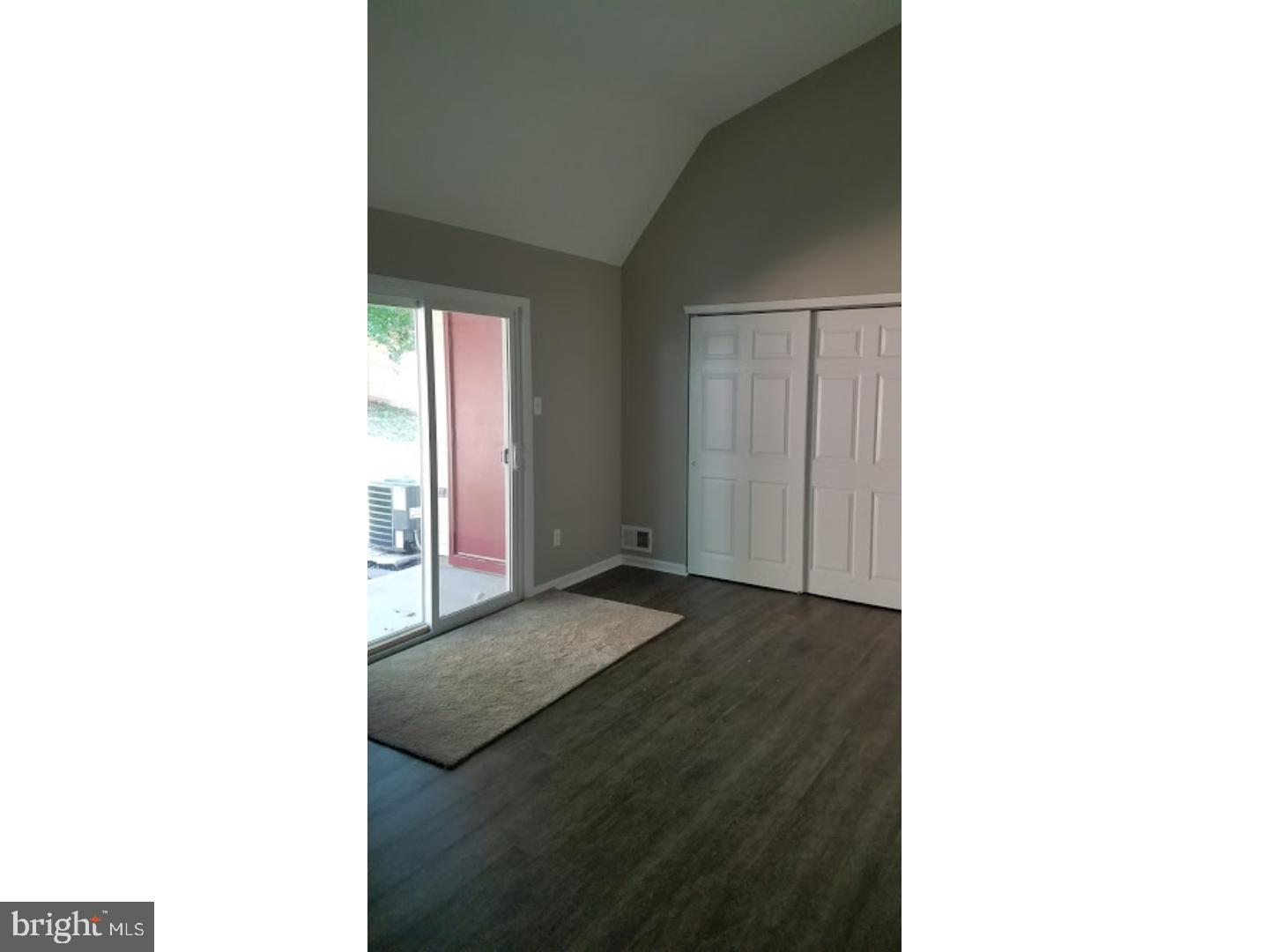 1 Summit Court Clementon, NJ 08021 - Photo 16 of 19 Bedroom - Main