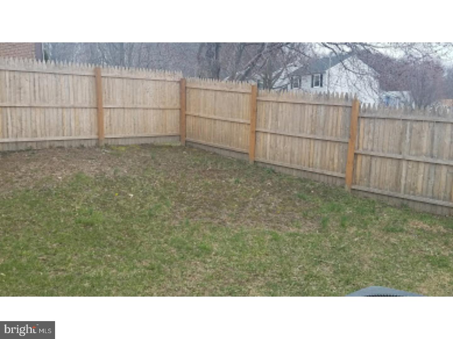 1 Summit Court Clementon, NJ 08021 - Photo 18 of 19 Back Yard