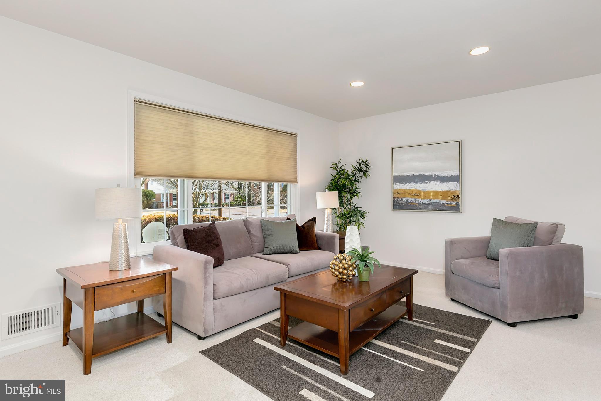 2187 Stratton Drive Potomac, MD 20854 - Photo 11 of 31 Gallery Image 11