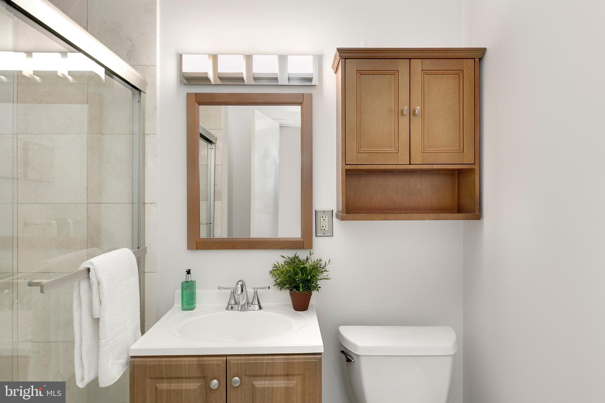 2187 Stratton Drive Potomac, MD 20854 - Photo 25 of 31 Gallery Image 25
