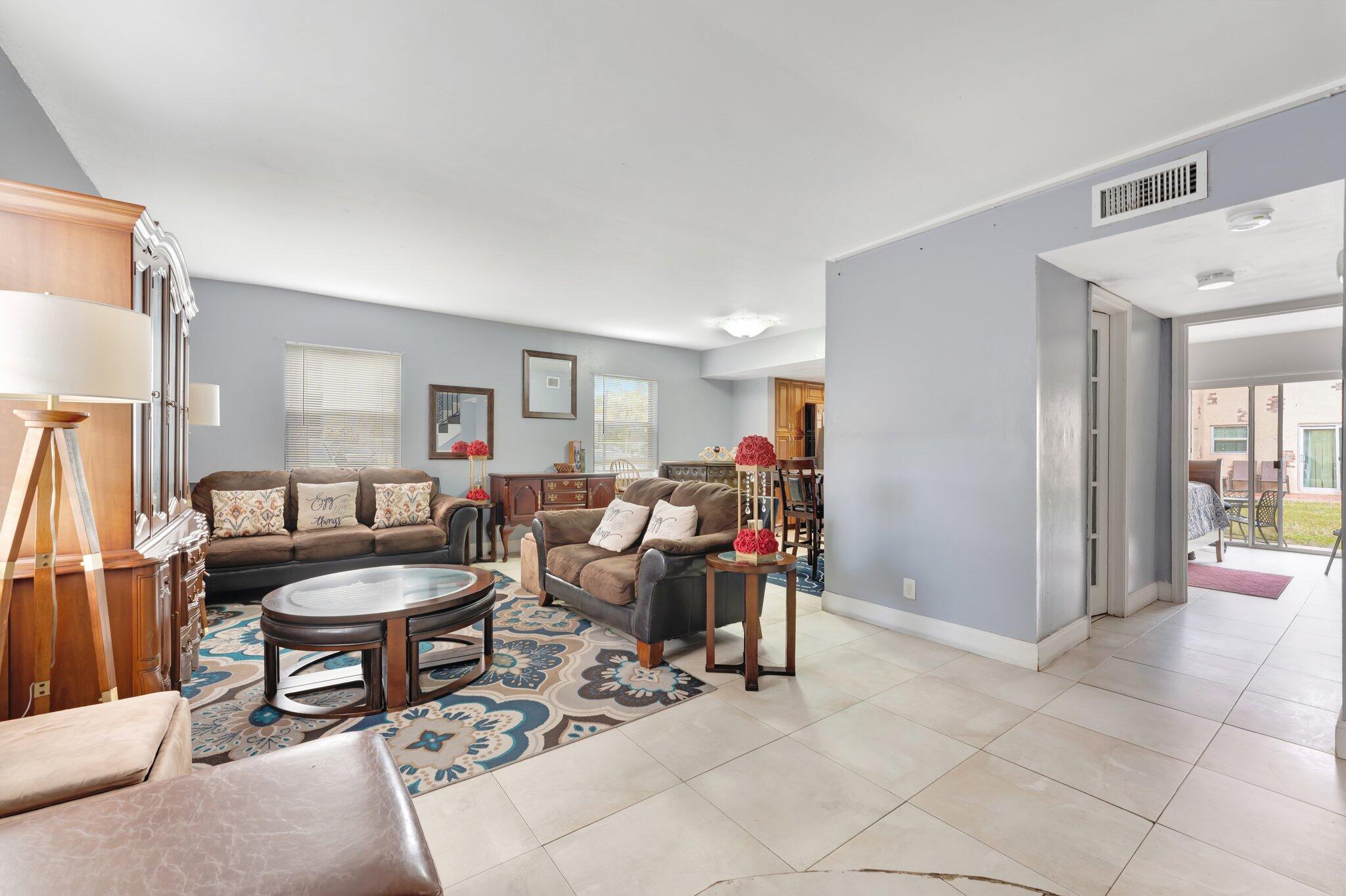 3058 Riverside Drive, Unit D7 Coral Springs, FL 33065 - Photo 3 of 32 8-web-or-mls-DSC03700