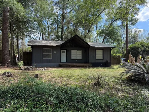 $180,000 | 3201 Southeast 28 Avenue, Gainesville, FL 32641