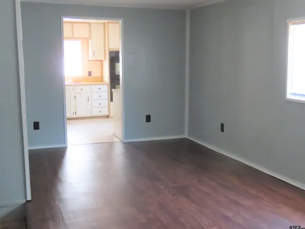 $1,100 | 15227 County Road 1134, Tyler, TX 75709