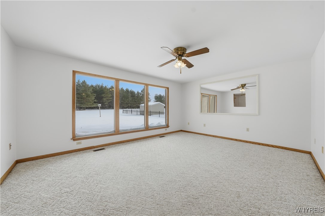 203 Siebert Road Lancaster, NY 14086 - Photo 17 of 48 family room