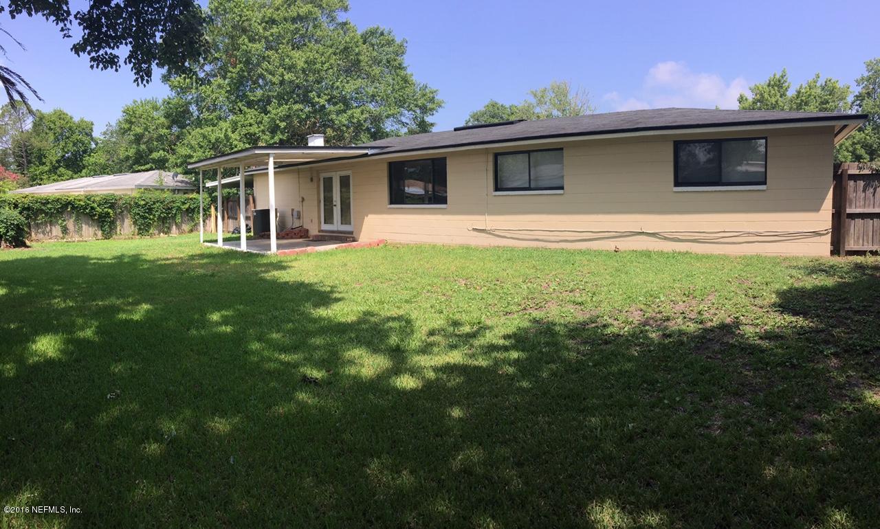 8556 Ruckman Avenue Jacksonville, FL 32221 - Photo 18 of 22 Fully Fenced Large Back Yard