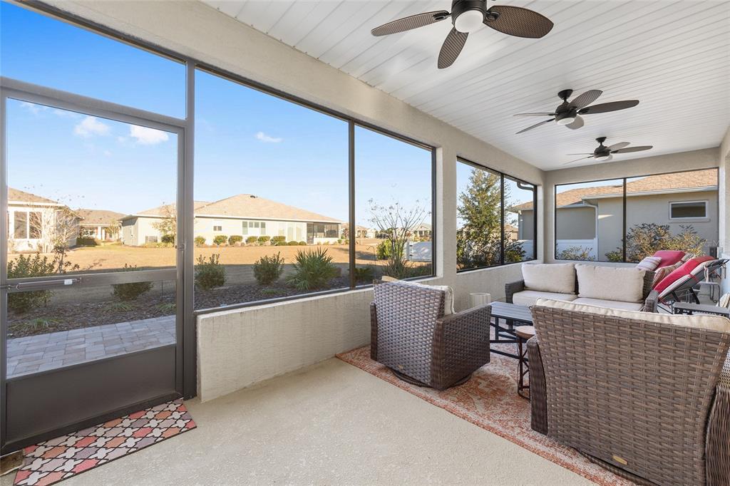 8111 Southwest 95th Court Ocala, FL 34481 - Photo 38 of 47