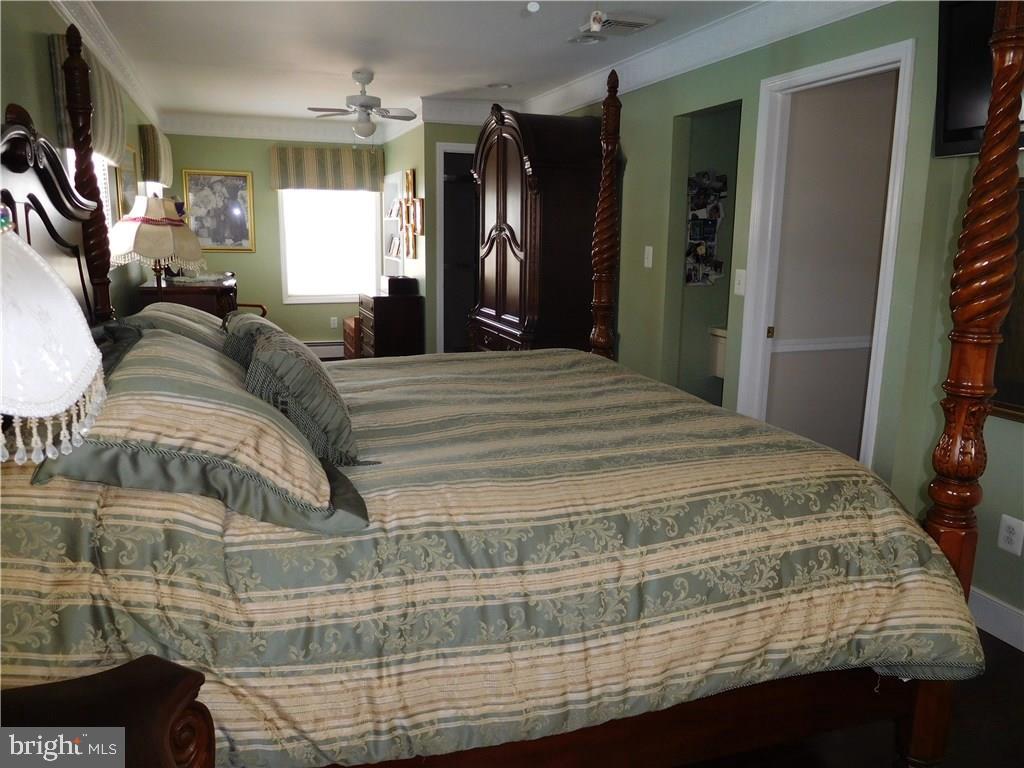 112 Cayuga Road Barnegat, NJ 08005 - Photo 14 of 31 Gallery Image 14