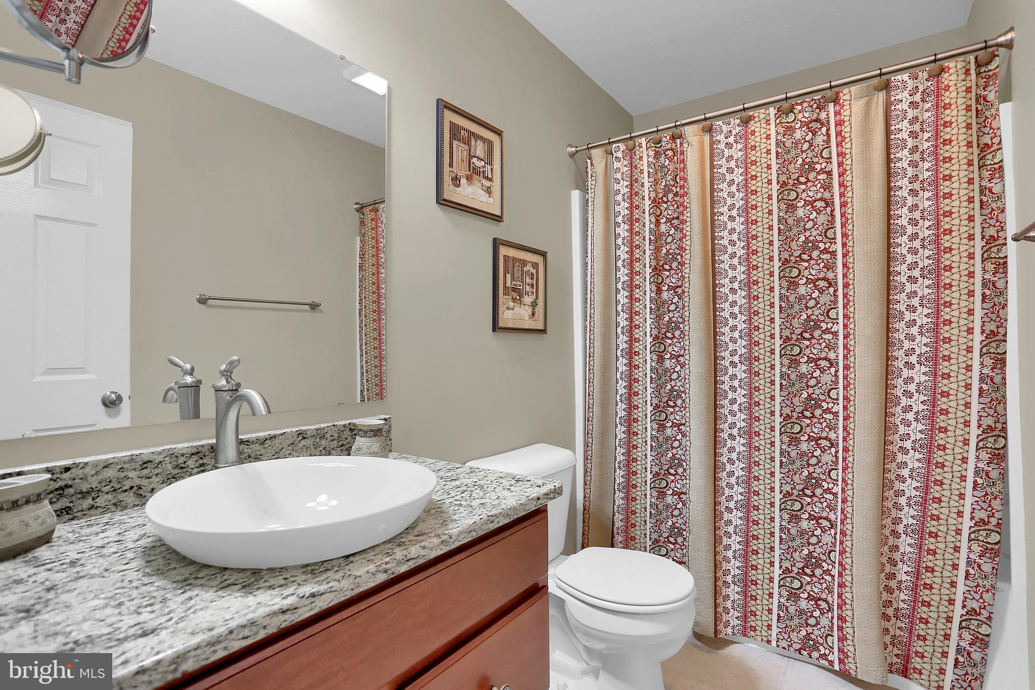 740 Ripple Drive Hanover, PA 17331 - Photo 25 of 40 Hall Bath