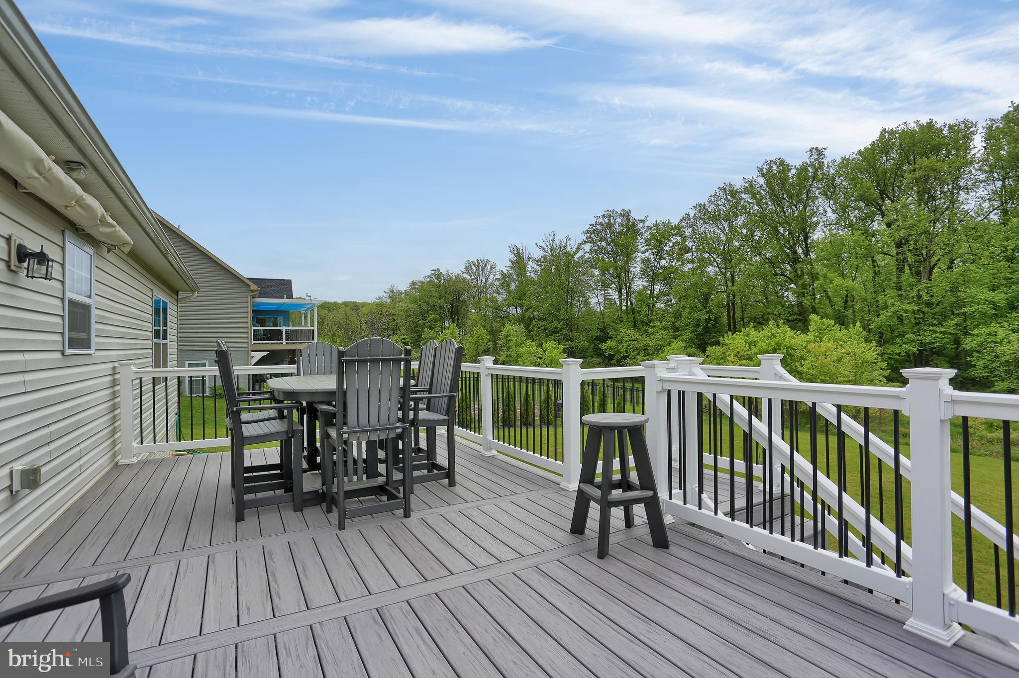 740 Ripple Drive Hanover, PA 17331 - Photo 33 of 40 Composite Deck