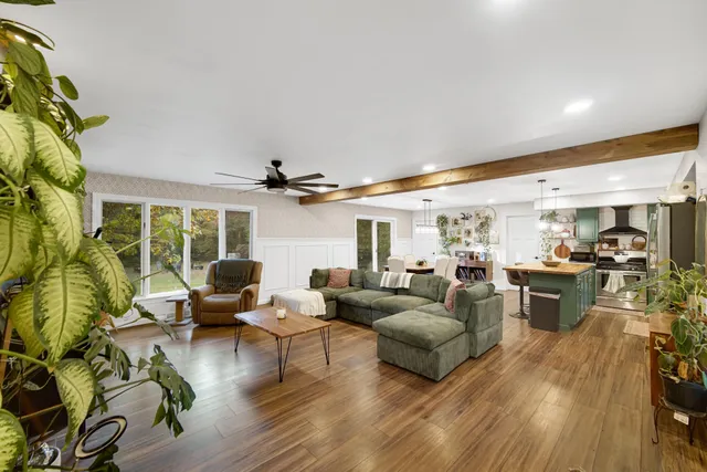 $255,500 | 6915 South 375 West, North Judson, IN 46366