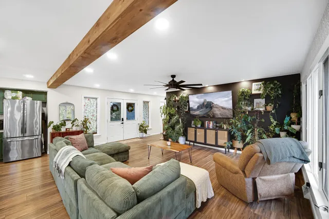 $255,500 | 6915 South 375 West, North Judson, IN 46366