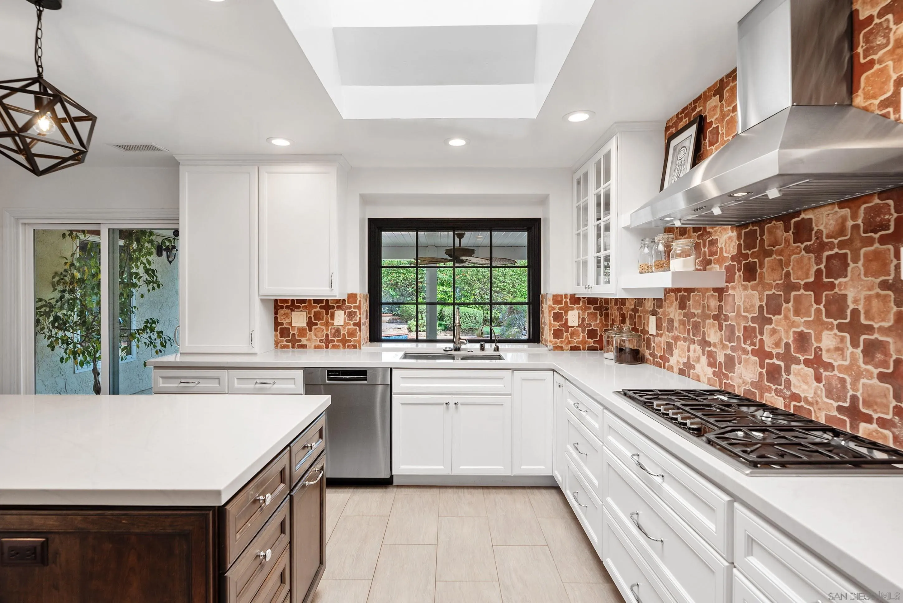 16405 Bronco Lane Poway, CA 92064 - Photo 22 of 72