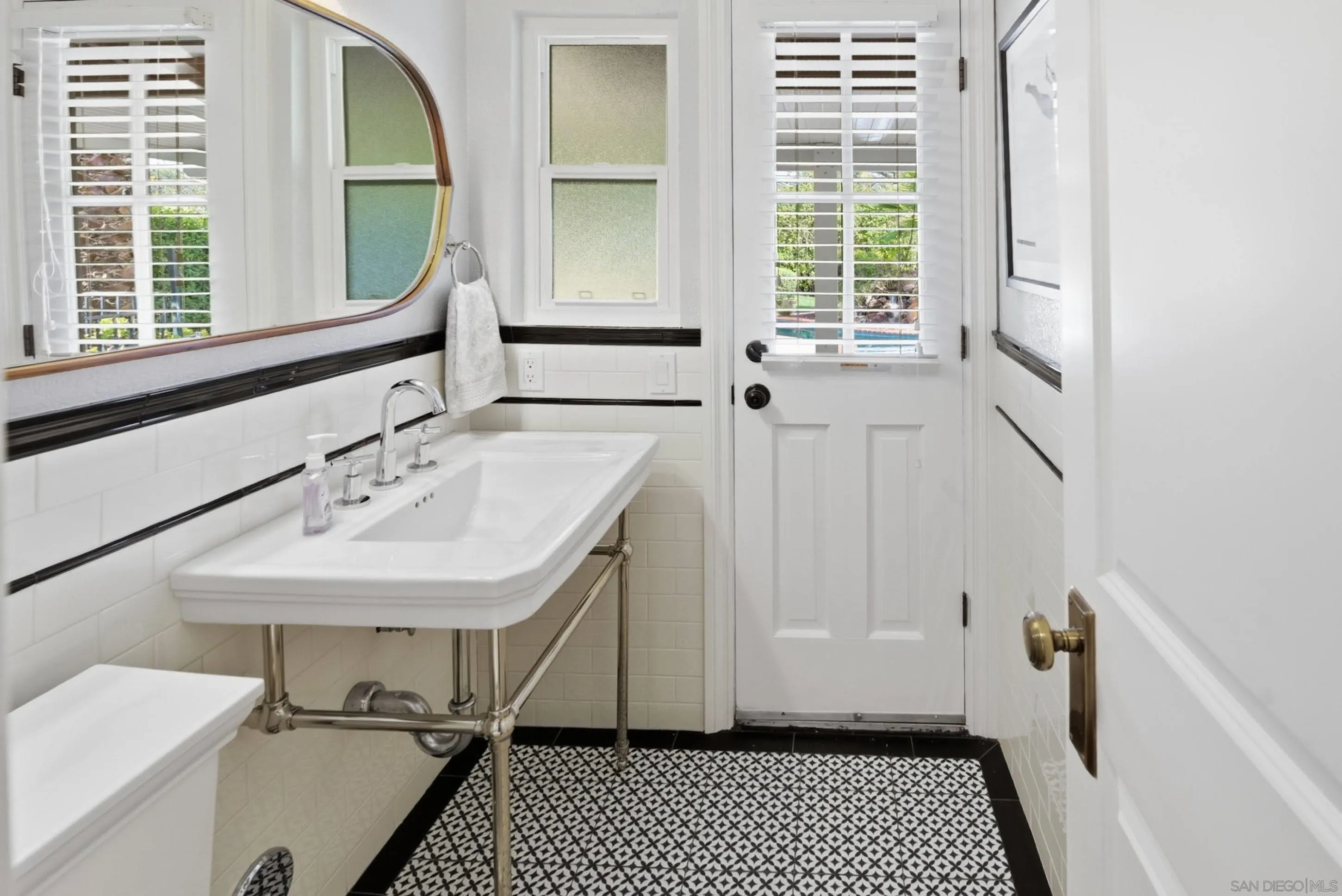 16405 Bronco Lane Poway, CA 92064 - Photo 34 of 72