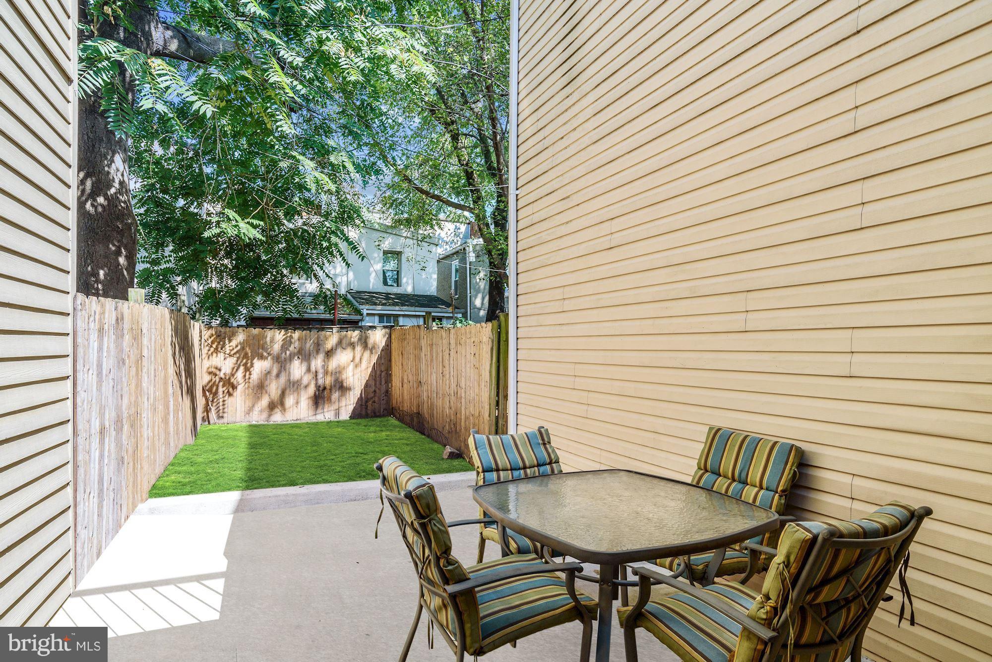 21 North Duncan Street Baltimore, MD 21231 - Photo 17 of 18 Fenced Patio/Yard