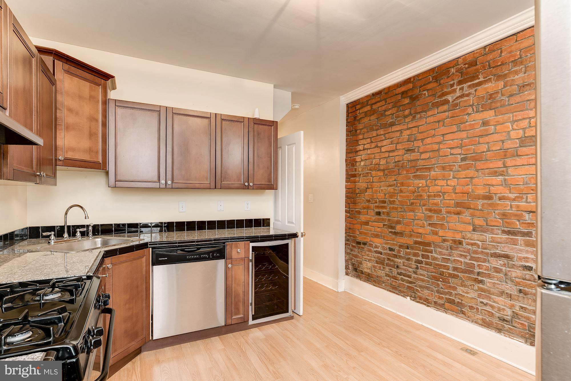 21 North Duncan Street Baltimore, MD 21231 - Photo 5 of 18 Kitchen