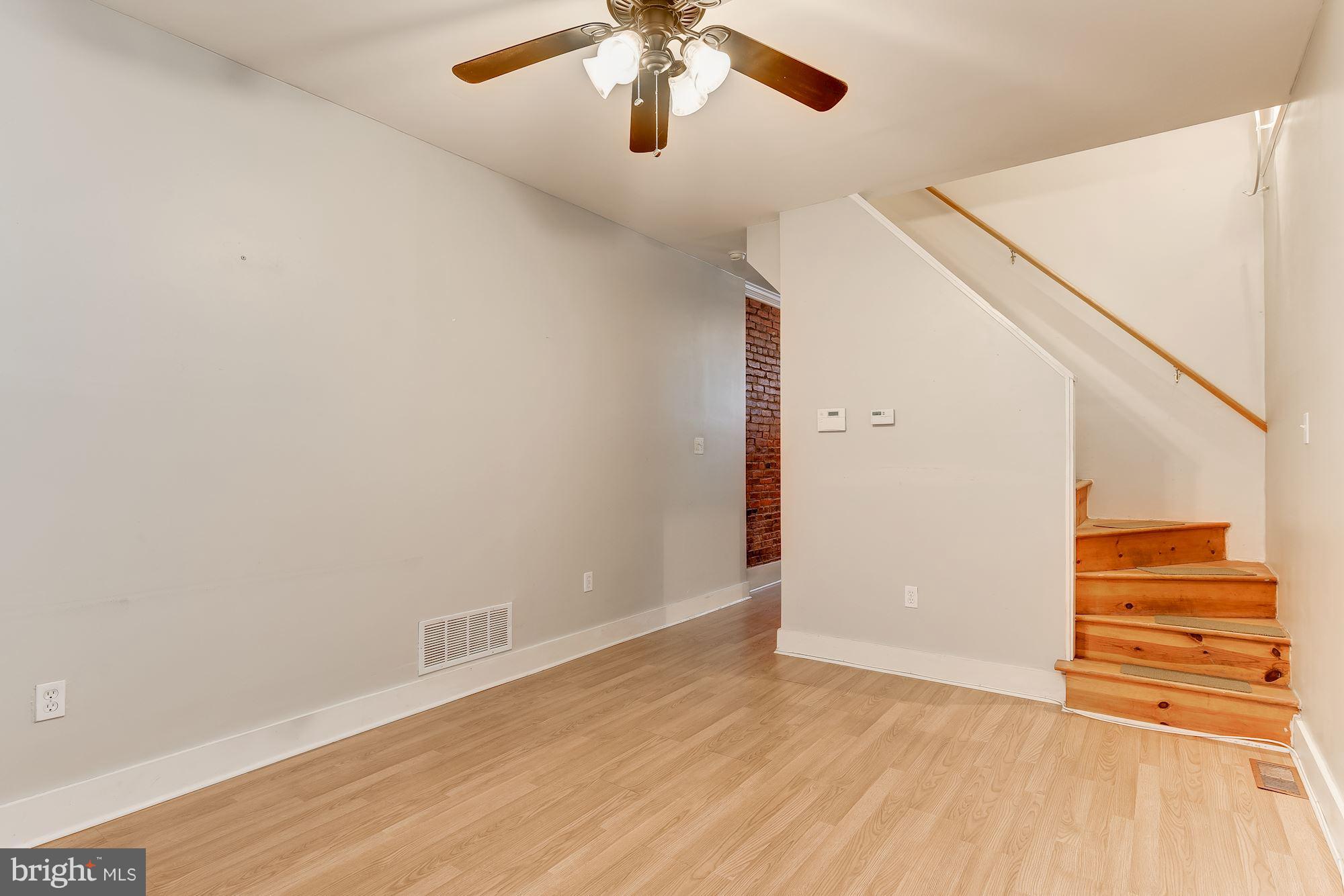 21 North Duncan Street Baltimore, MD 21231 - Photo 8 of 18 Living Room