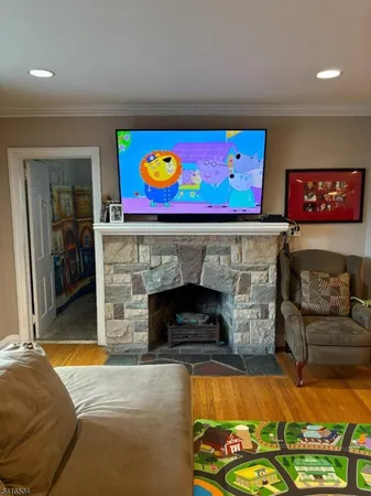 $4,950 | 521 Pleasant Valley Way, West Orange, NJ 07052