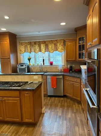 $4,950 | 521 Pleasant Valley Way, West Orange, NJ 07052