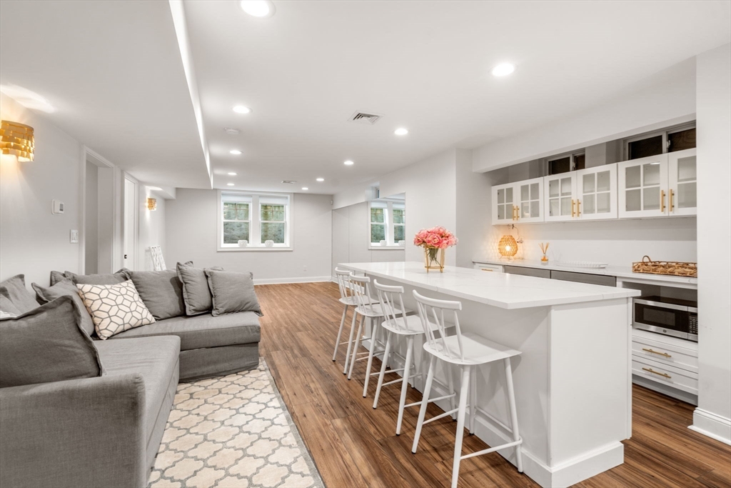 33 Hickory Road Wellesley, MA 02482 - Photo 33 of 42