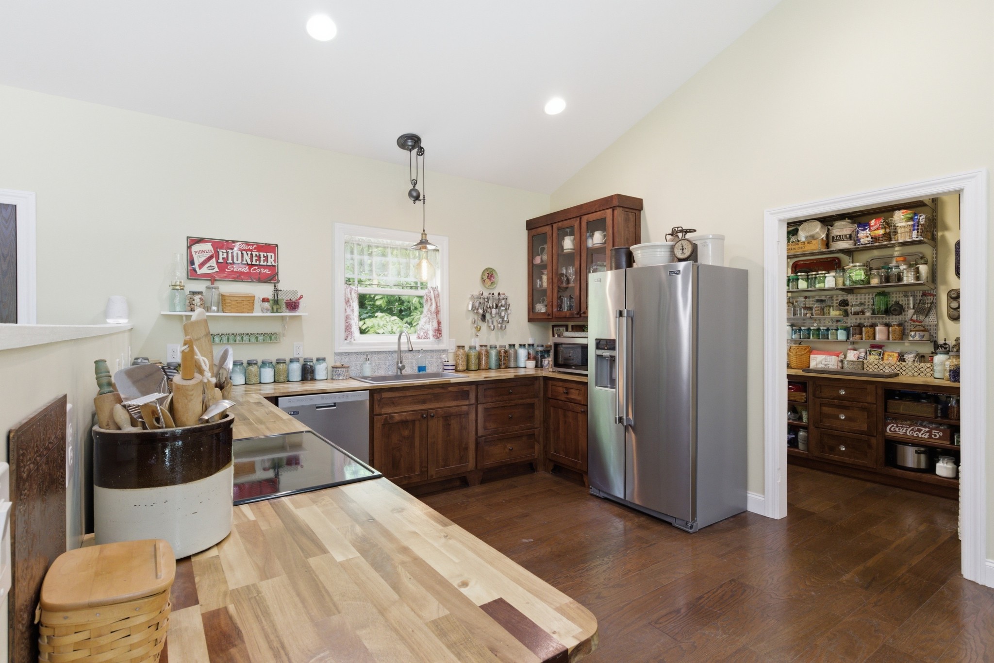 9588 Vaught Road Readyville, TN 37149 - Photo 10 of 31