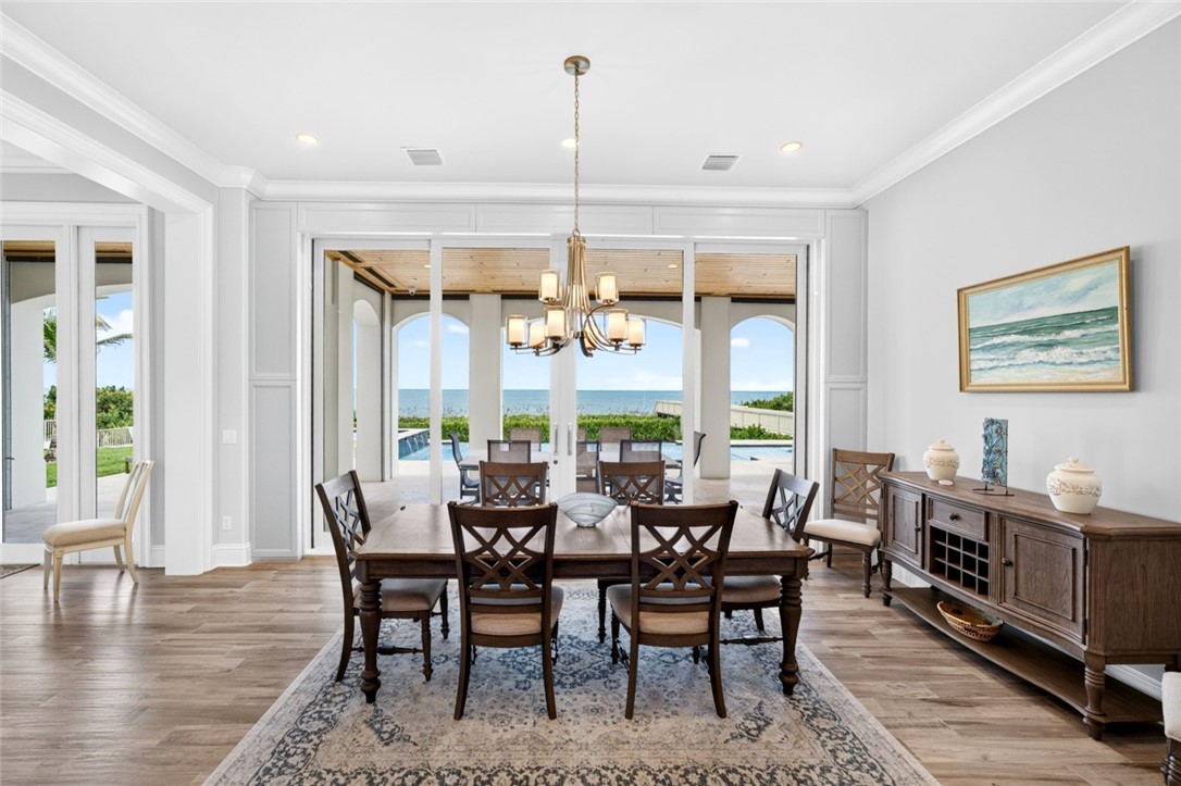 826 Reef Road Vero Beach, FL 32963 - Photo 8 of 35 Gallery Image 8