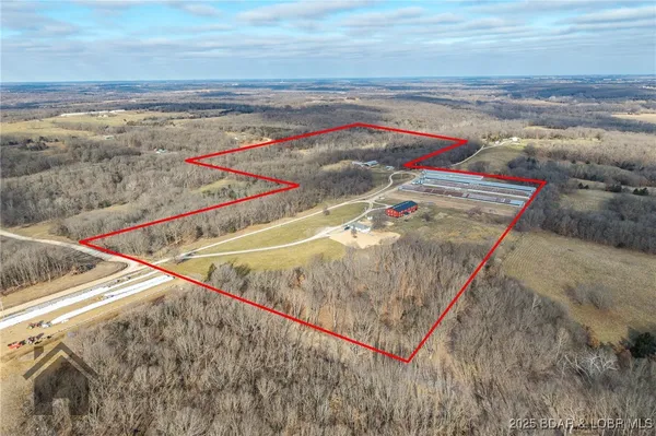 $1,100,000 | 6565-6567 Jay Bird Road, Florence, MO 65329