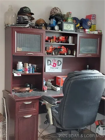 $1,100,000 | 6565-6567 Jay Bird Road, Florence, MO 65329