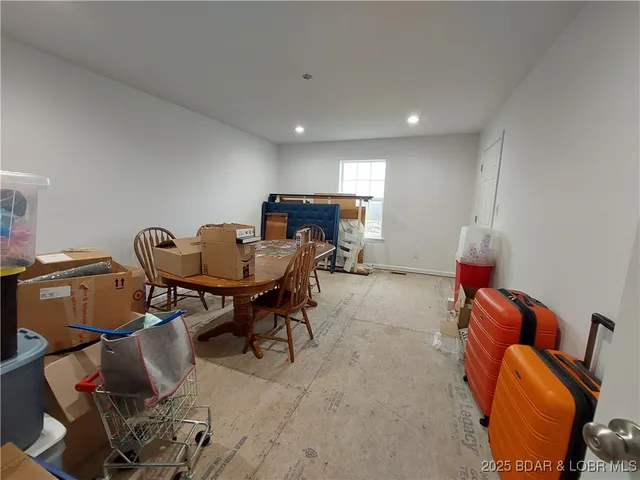 $1,100,000 | 6565-6567 Jay Bird Road, Florence, MO 65329