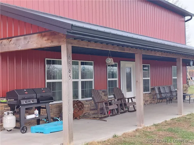 $1,100,000 | 6565-6567 Jay Bird Road, Florence, MO 65329