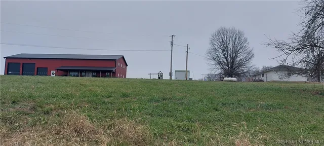 $1,100,000 | 6565-6567 Jay Bird Road, Florence, MO 65329