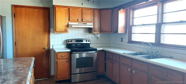 $1,100,000 | 6565-6567 Jay Bird Road, Florence, MO 65329