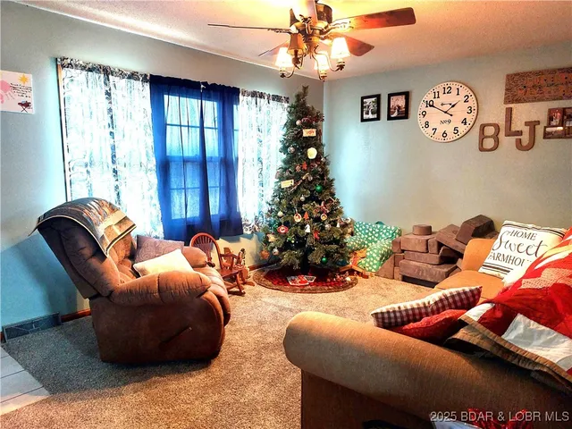 $1,100,000 | 6565-6567 Jay Bird Road, Florence, MO 65329