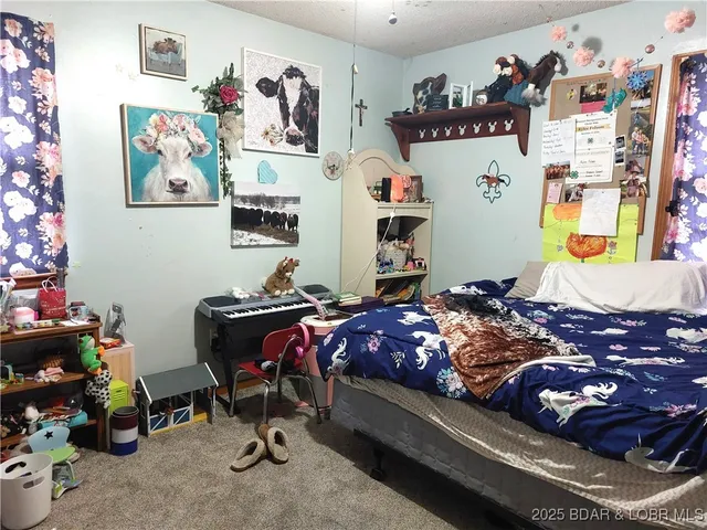 $1,100,000 | 6565-6567 Jay Bird Road, Florence, MO 65329