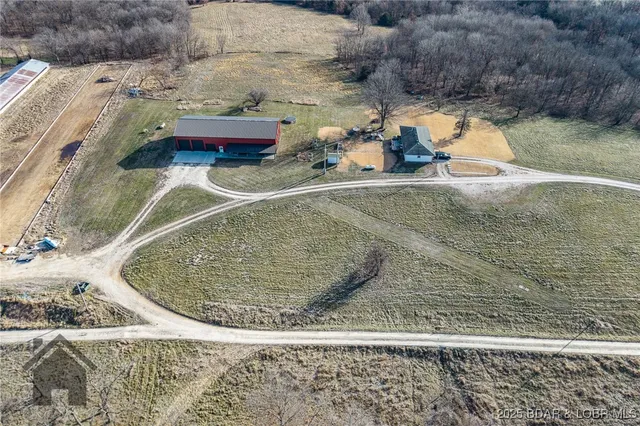 $1,100,000 | 6565-6567 Jay Bird Road, Florence, MO 65329
