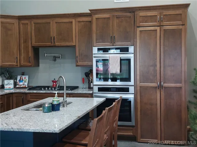 $1,100,000 | 6565-6567 Jay Bird Road, Florence, MO 65329