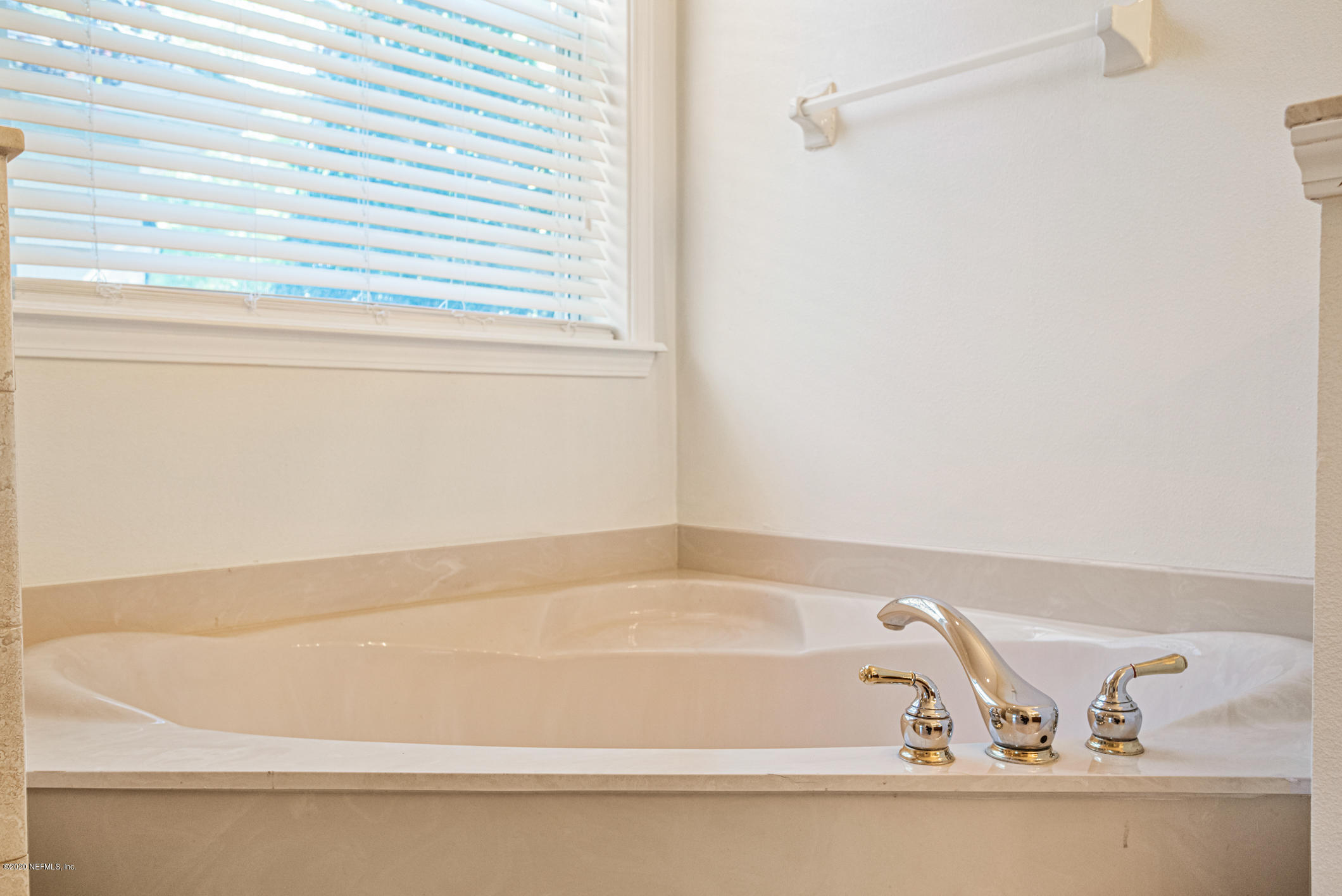 2021 Sailview Road St. Johns, FL 32259 - Photo 19 of 45 a bathroom with a bathtub