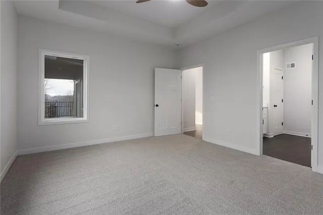 $479,900 | 110 Woodland Avenue, Lone Jack, MO 64070