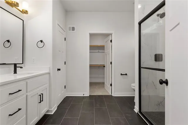 $479,900 | 110 Woodland Avenue, Lone Jack, MO 64070