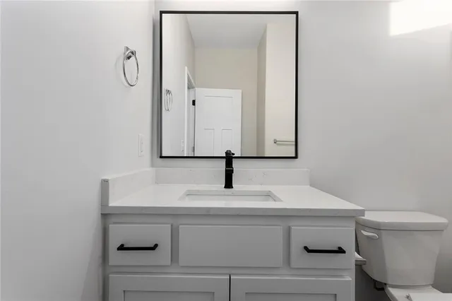 $479,900 | 110 Woodland Avenue, Lone Jack, MO 64070