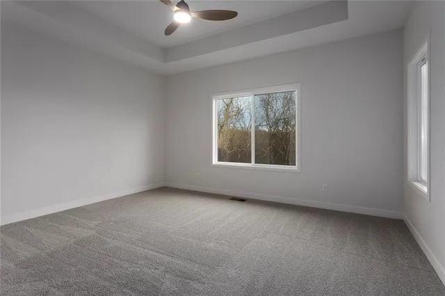 $479,900 | 110 Woodland Avenue, Lone Jack, MO 64070