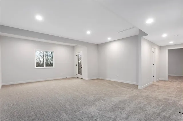 $479,900 | 110 Woodland Avenue, Lone Jack, MO 64070