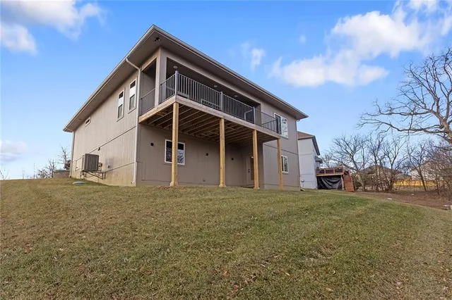 $479,900 | 110 Woodland Avenue, Lone Jack, MO 64070