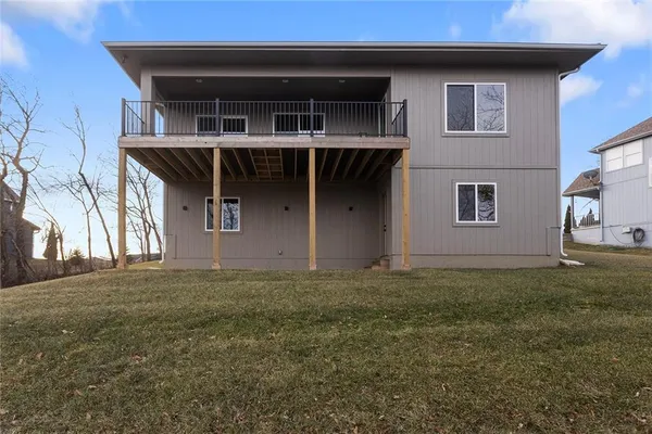 $463,000 | 110 Woodland Avenue, Lone Jack, MO 64070