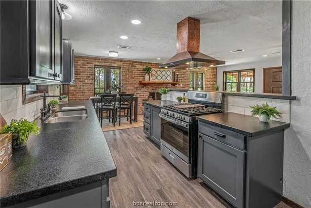 $2,359,000 | 798 Lcr 703 ( /-163 Ac ), Kosse, TX 76653