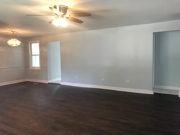 $2,650 | 32 Heather Drive, Crystal Lake, IL 60014