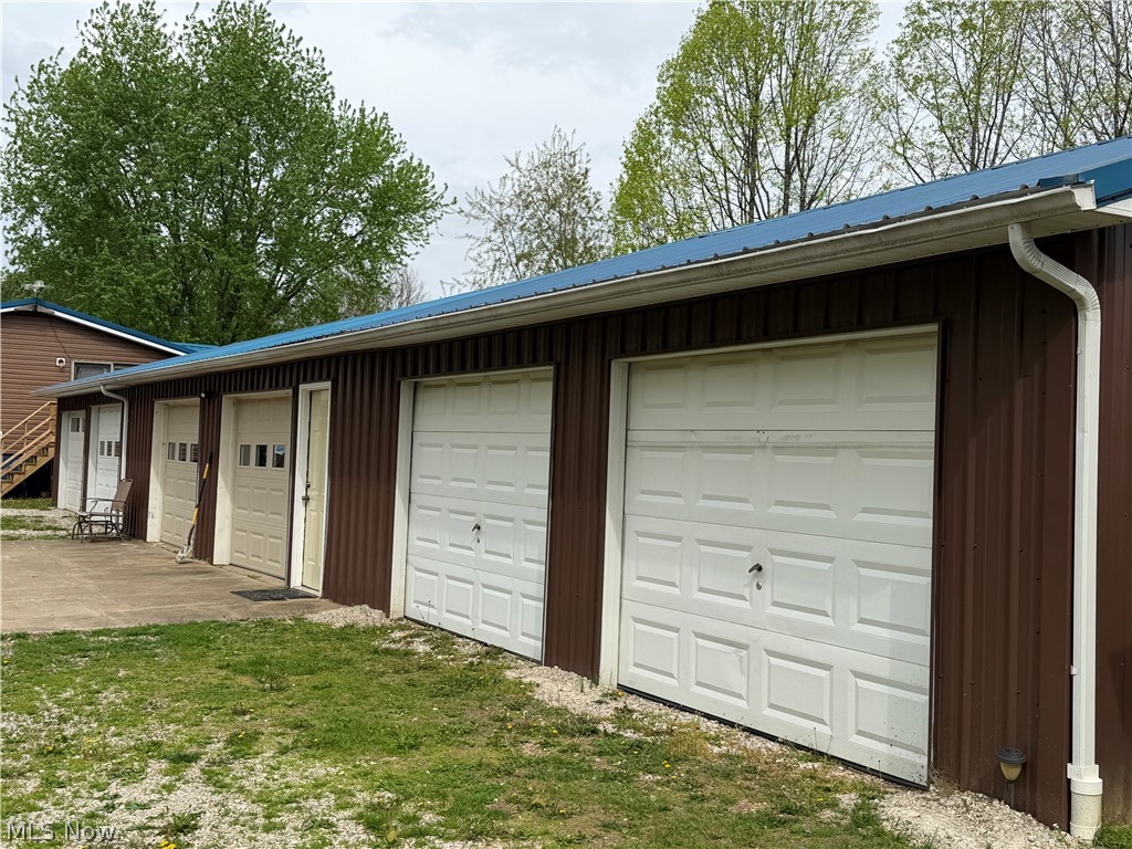 441 Tower Road Elizabeth, WV 26143 - Photo 11 of 28