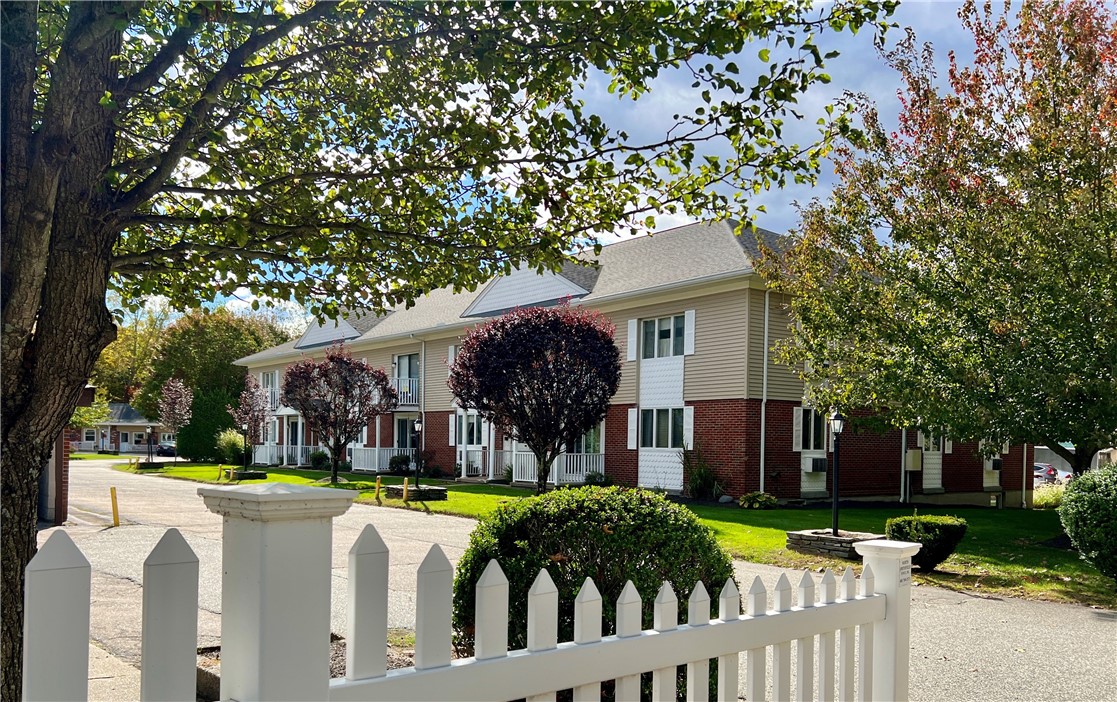 1371 Mendon Road, Unit 30 Woonsocket, RI 02895 - Photo 14 of 15