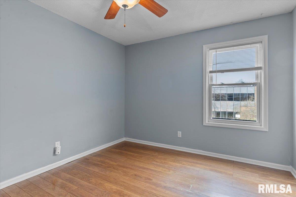 1921 Jeanette Lane, Unit 8 Springfield, IL 62702 - Photo 17 of 21 Gallery Image 17